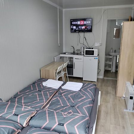 Domino Apartment Hluboka nad Vltavou Ngoại thất bức ảnh